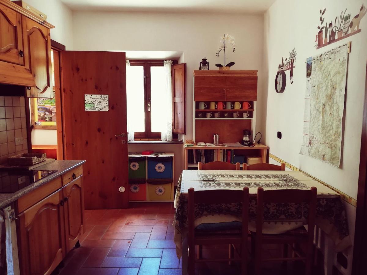 B&B Bivacco Frasassi Climbing & Trail Running House Genga  Luaran gambar