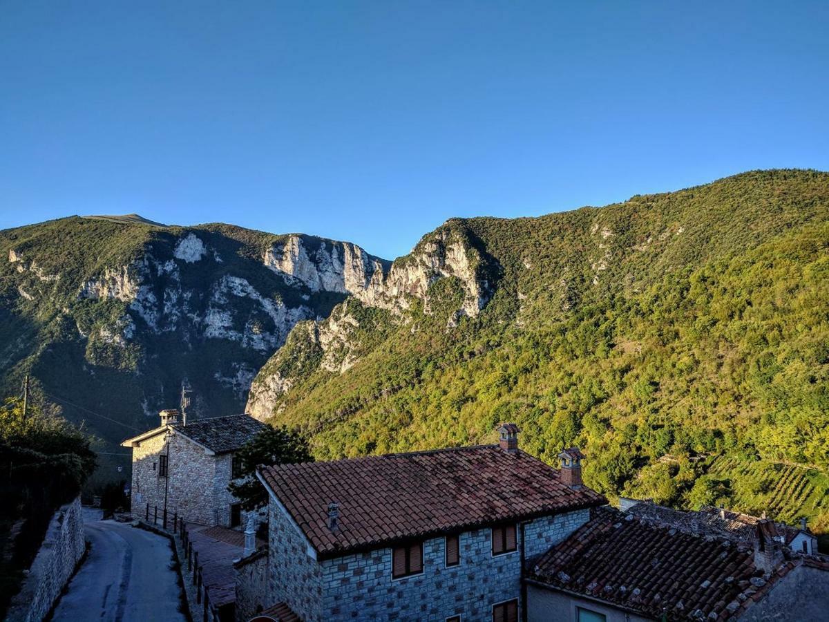 B&B Bivacco Frasassi Climbing & Trail Running House Genga  Luaran gambar